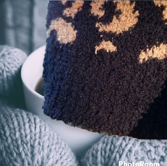 Women's Hat & Skarf Set - Picture 3 of 12